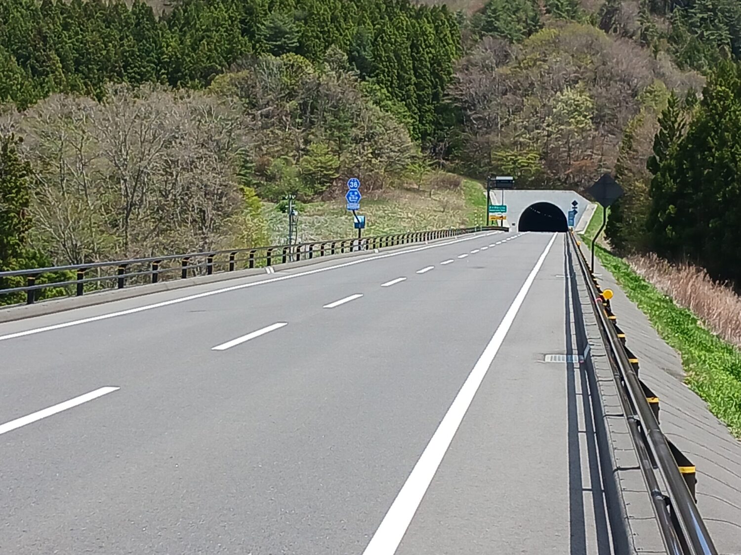県道吉間田滝根線-防護柵①-scaled-